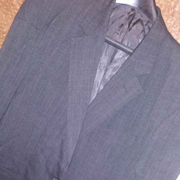 Jos. A Bank Dark Gray White Stripe Size 42Regular - Picture 3 of 4